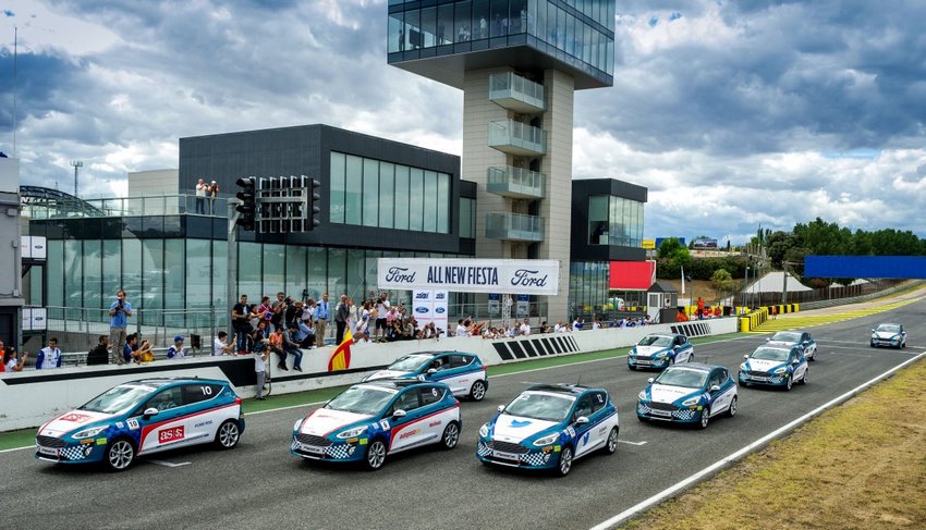 Continental proveerá con neumáticos de última generación EcoContact 6 a los participantes de esta octava carrera solidaria, que se desarrolla en España.