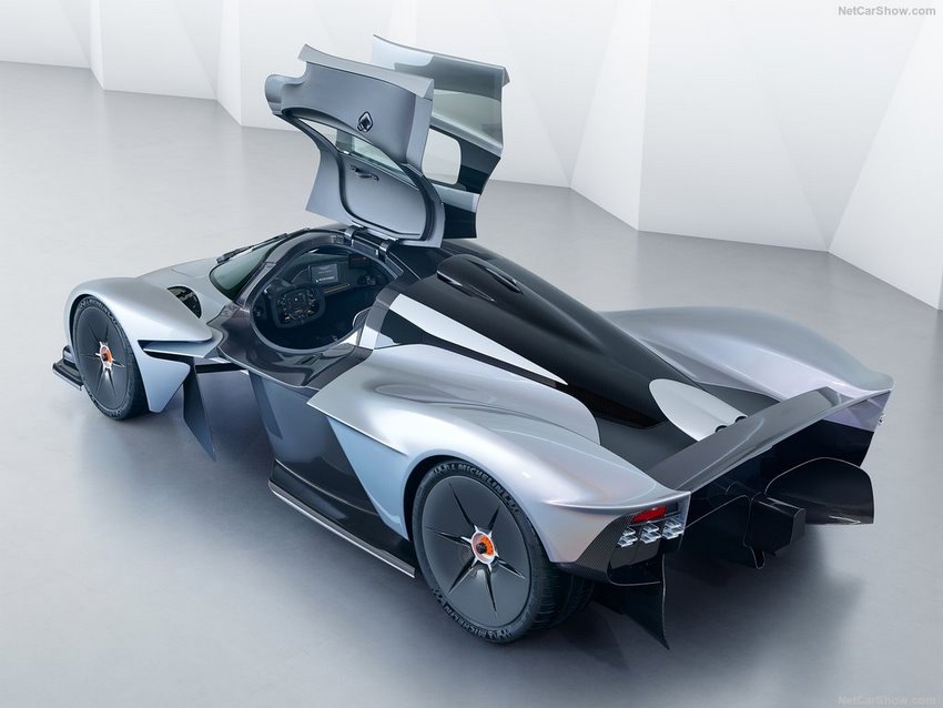 Uno de los coches más caros del mundo ASton Martin Valkyrie