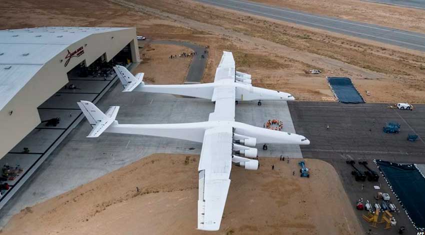 stratolaunch-4