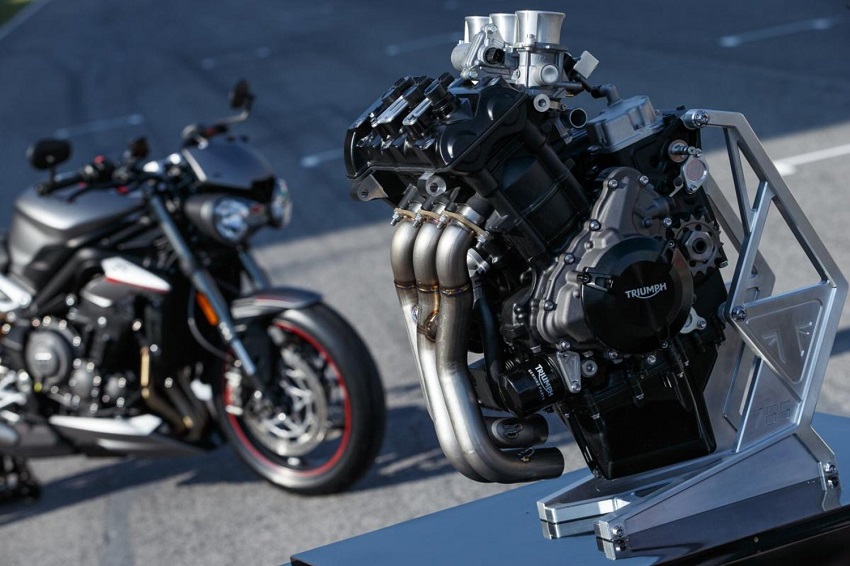 El motor y la moto de calle