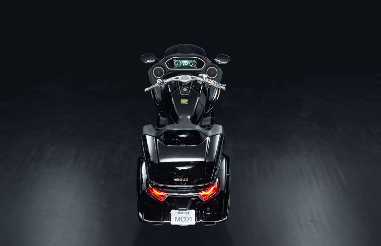 S2000, la grand touring china de lujo