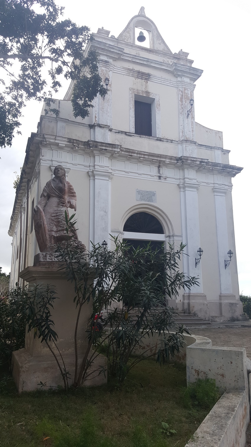 La arquitectura neoclásica de la Ermita de Monserrat