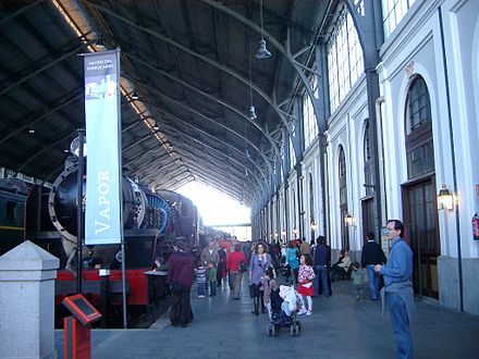 se inaugura la estación ferroviaria de Las Delicias. 