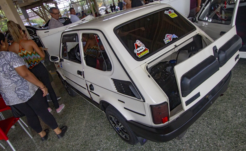 Parte trasera FIAT POLACO 126-P