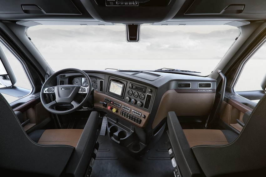 Interior del camión eléctrico de Daimler