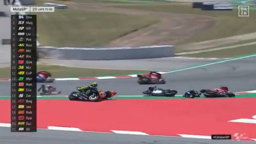 Caida de Lorenzo en Montmelo 2019