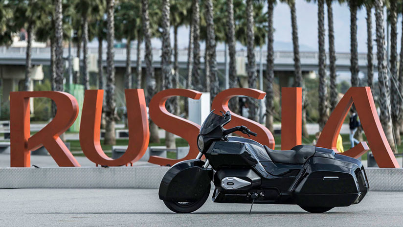 La moto crucero rusa Izh Kortezh