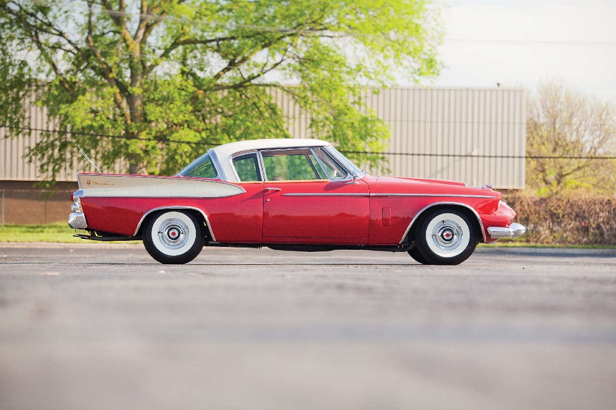 Packard Hawk Sport Coupé
