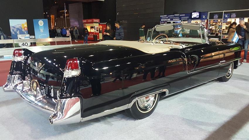 El Cadillac de Perón vista lateral