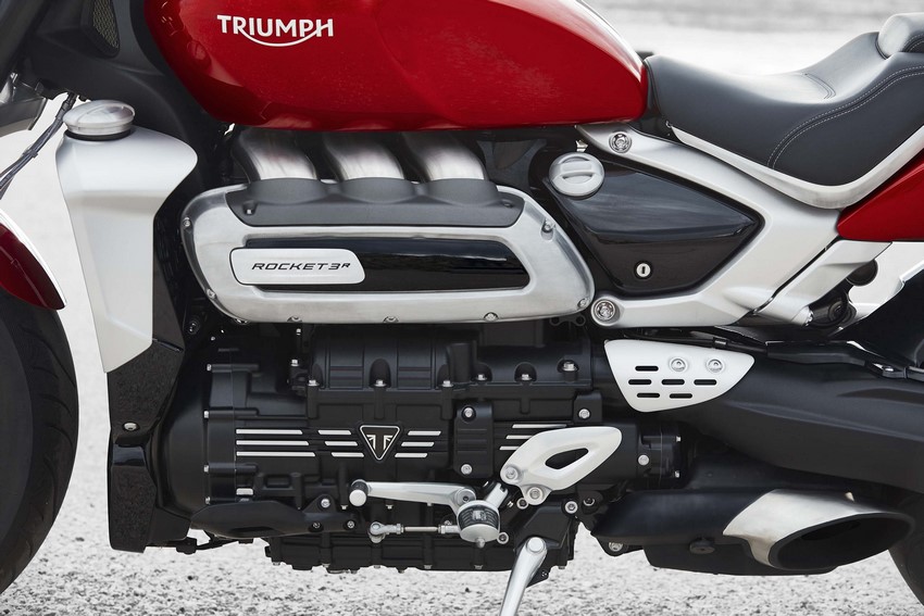 Motor cilíndrico Triumph Rocket 3