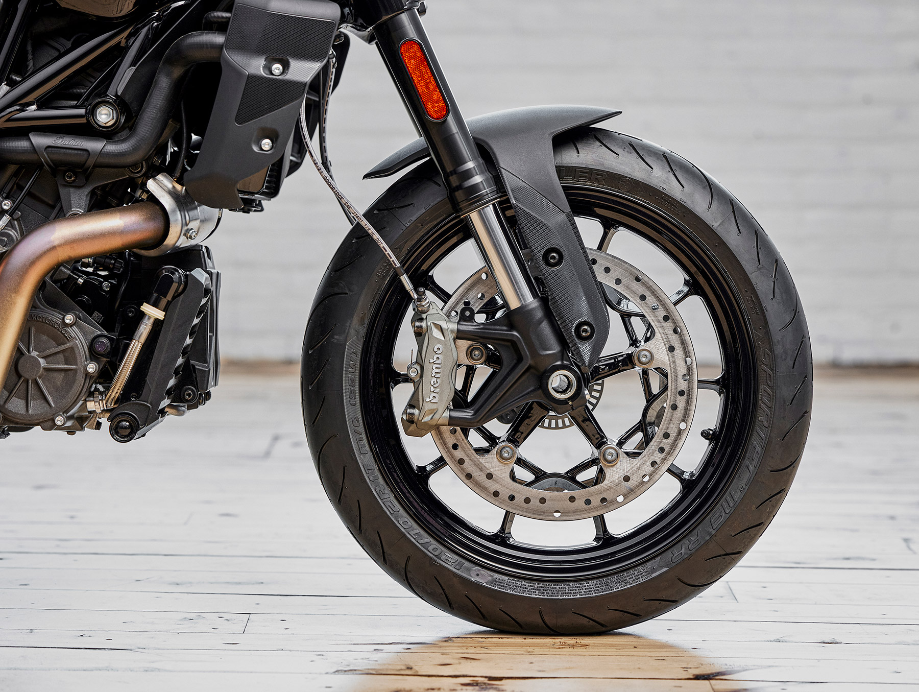 Indian FTR 1200 S Carbón