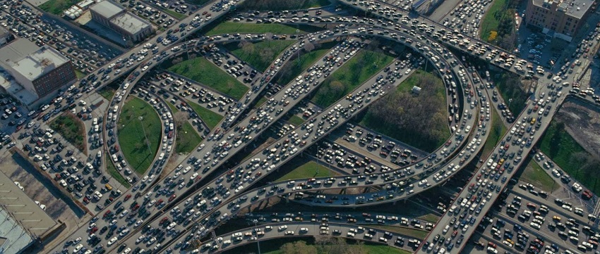 Inmesa cantidad de autos en Los Angeles, California. Mundo del Motor
