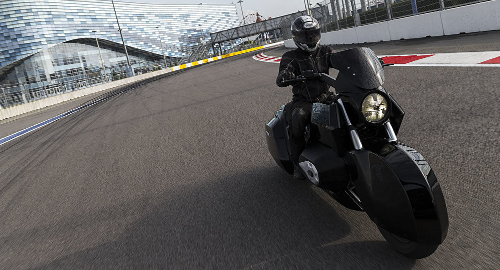 La moto crucero rusa Izh Kortezh