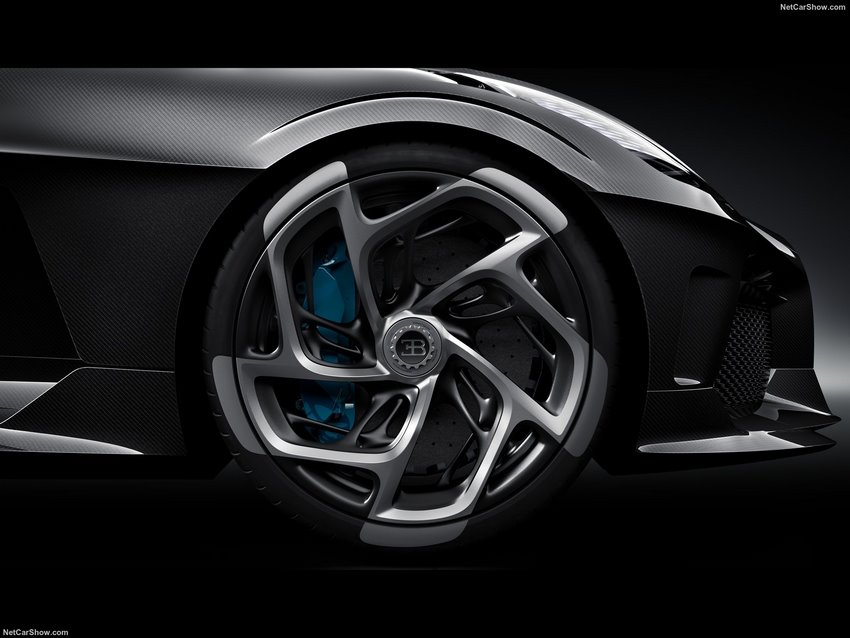 Bugatti La Voiture Noire, diseño de la rueda delantera