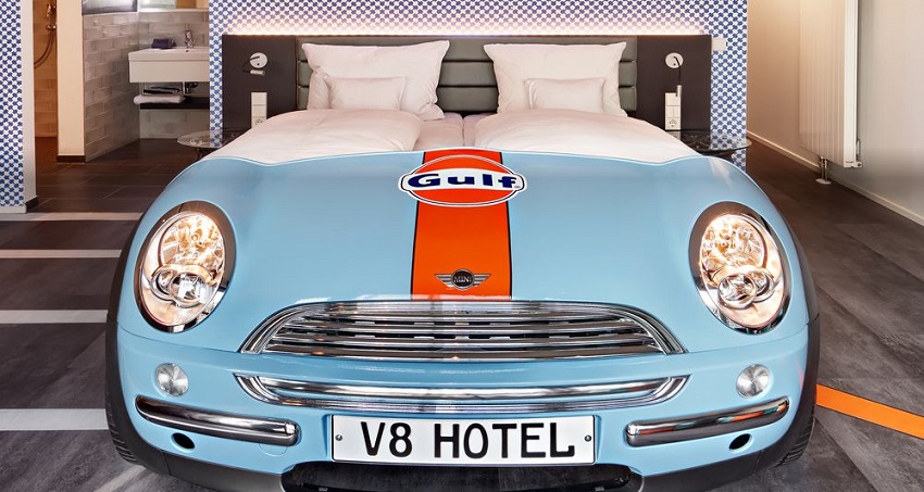Hoteles sobre ruedas, Alemania V8 Hotel