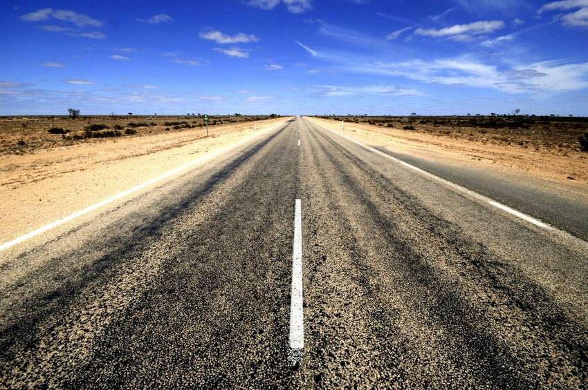 Una de las carreteras peligrosas del mundo, Eyre Australia