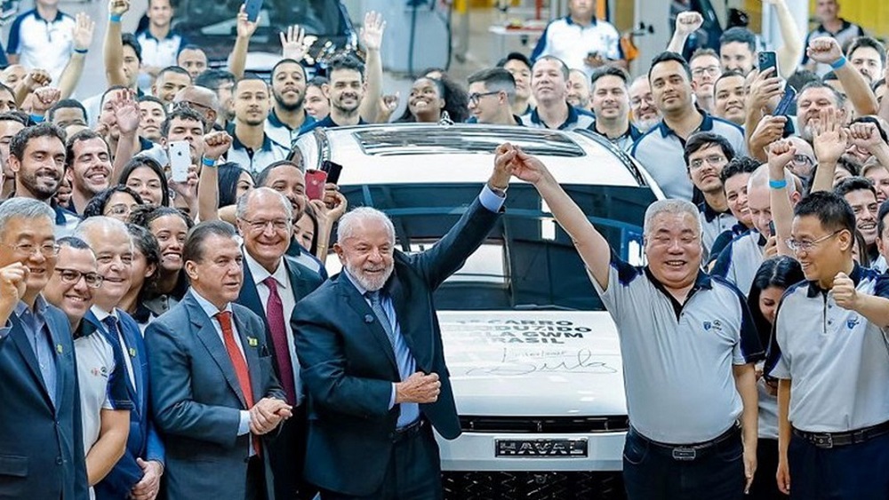 Fábrica de autos chinos en Suramérica 
