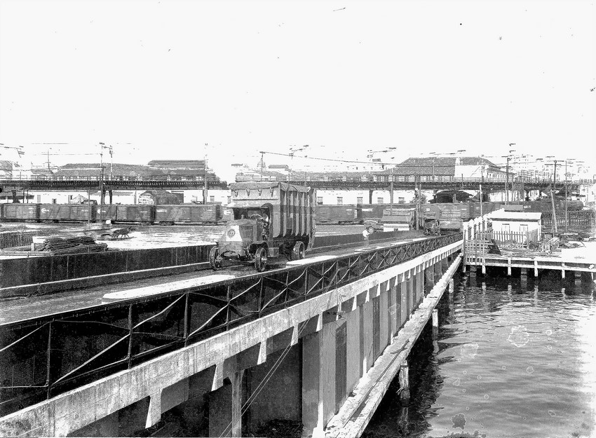 La rampa de Tallapiedra foto antigua del muelle