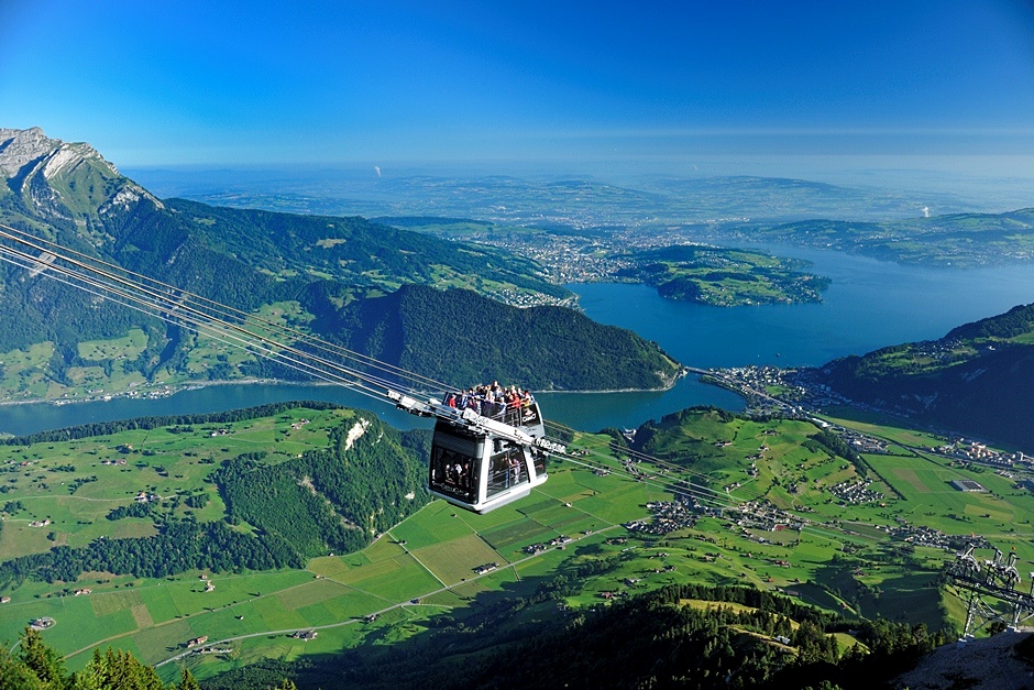 Teléferio el Cabrio del Stanserhorn, Suiza