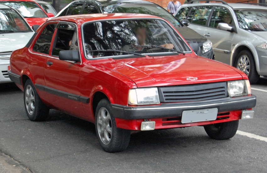 Chevrolet Chevette vista frontal