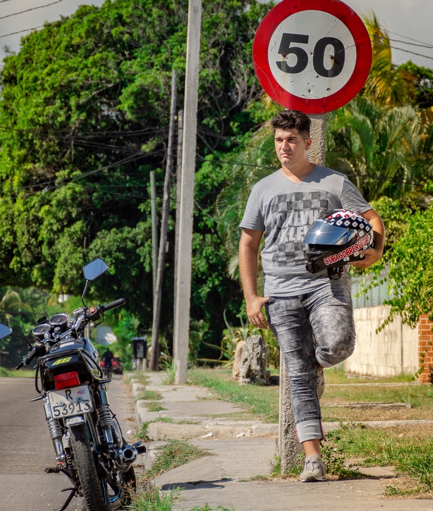  Héctor Fernández Sotolongo de Cuba sobre ruedas