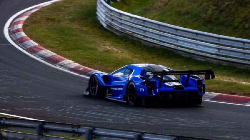 Ford GT Mk IV, el modelo americano más rápido en el circuito alemán «Infierno Verde»