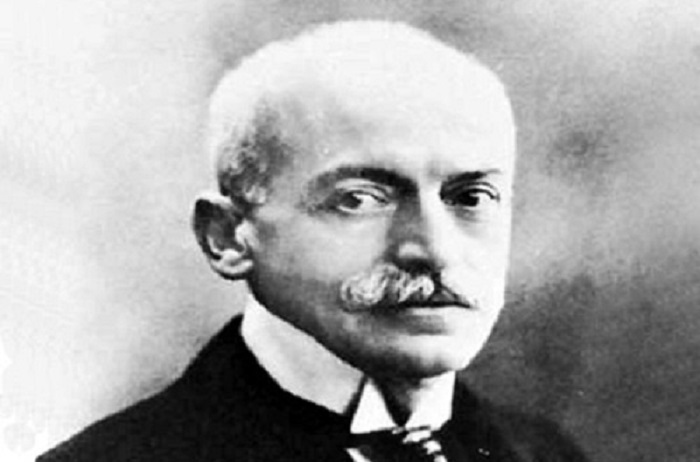 empresario italiano Giovanni Battista Pirelli