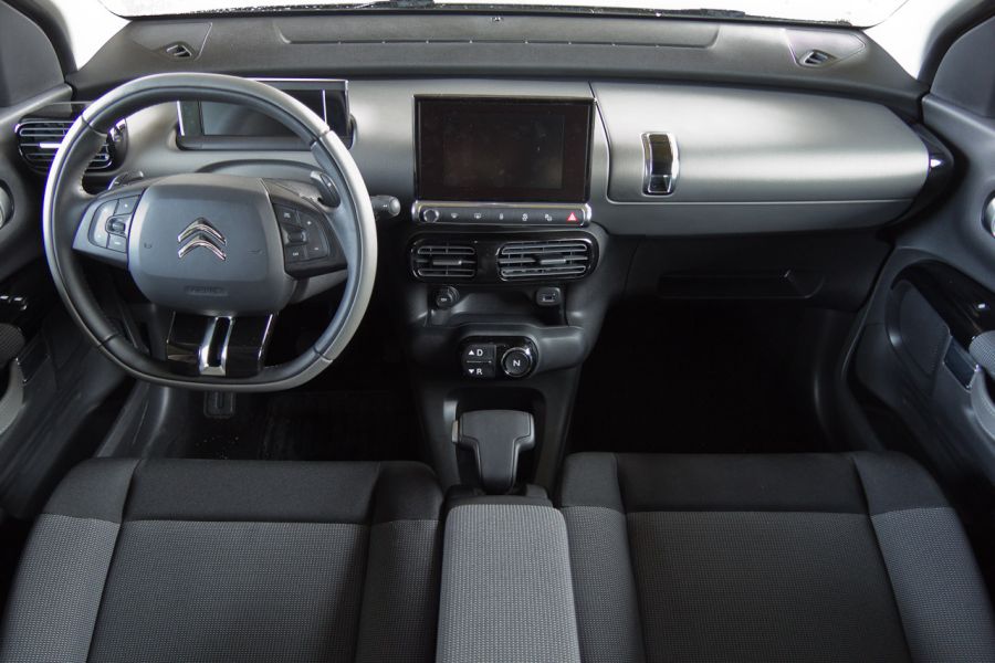 Citroën C4 Cactus 2018, panel interior