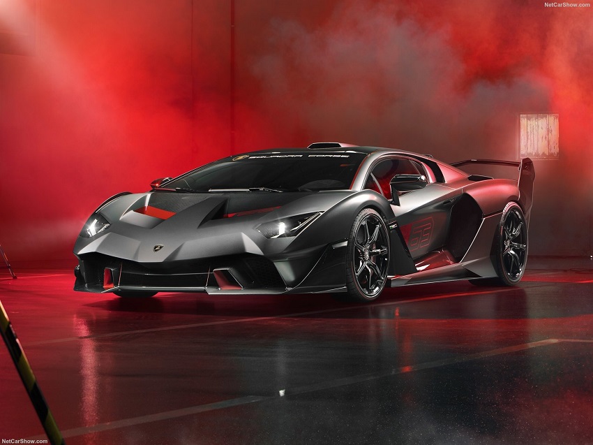 Lamborghini SC18