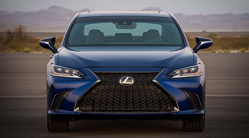 Lexus ES 2019