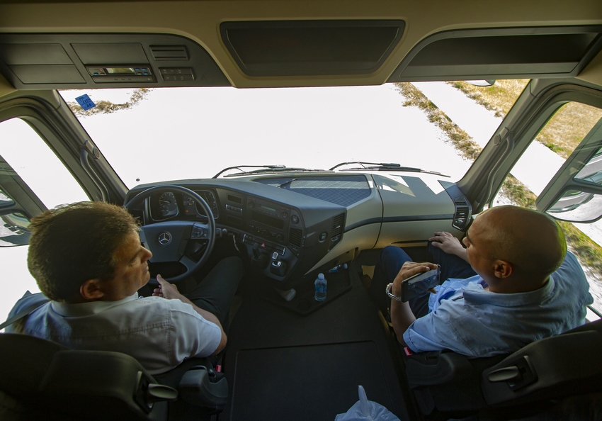 Interior del Camión ACTROS 4 de Mercedes-Benz