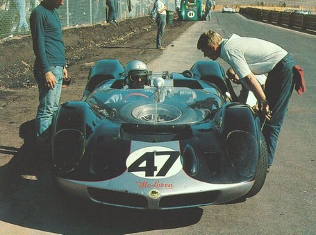 McLaren Elva 1965-McLaren M1A 1964