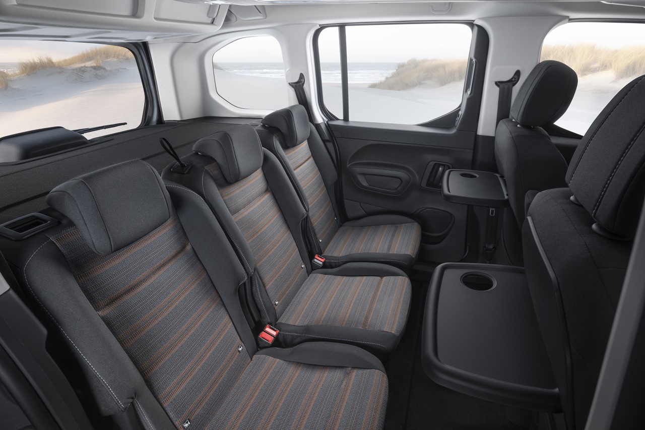 Opel Combo Life, interior