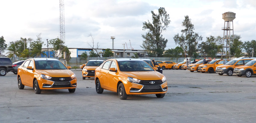 Lada Vesta. La Habana, Cuba