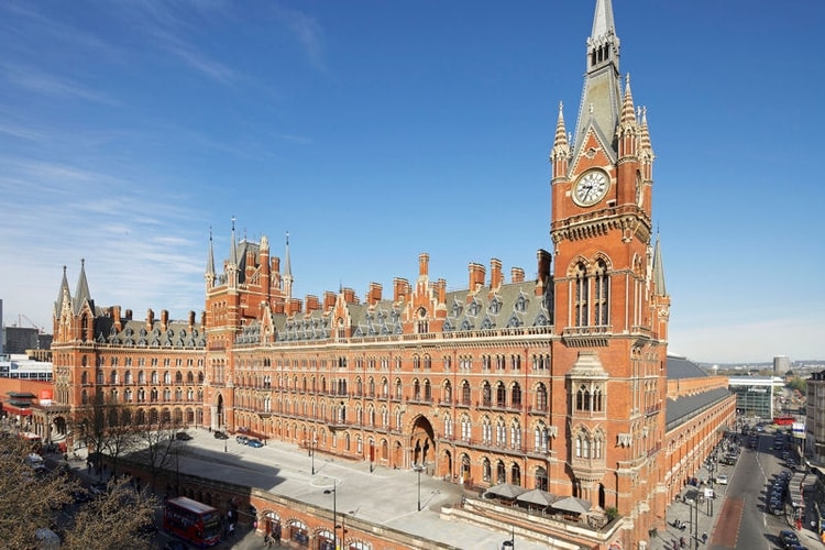 Estación ferroviaria Saint Pancras en Londres