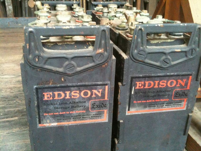 Batería Thomas Edison para autos eléctricos