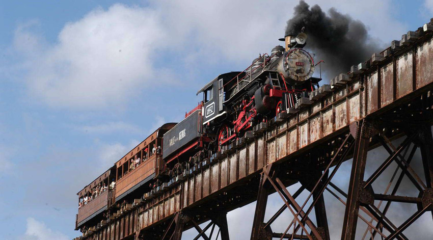 El Valle de los Ingenios se anda en tren