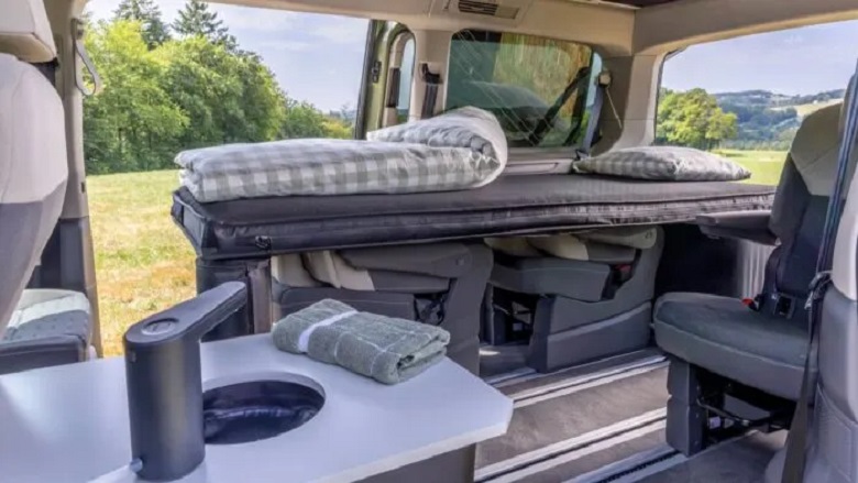 Volkswagen por reinventar el mundo camper con un módulo de cocina inflable
