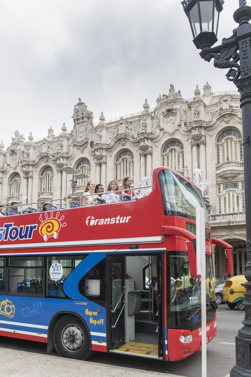 Bus Transtur Parqueado