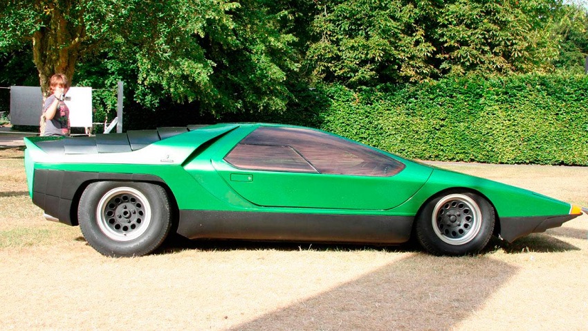 Alfa Romeo Carabo vista lateral