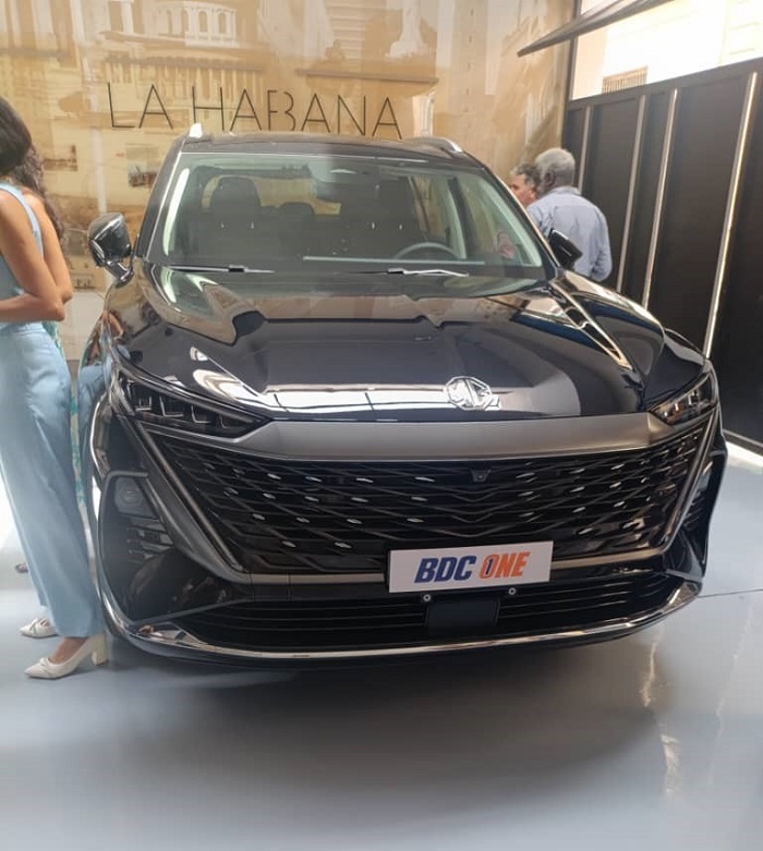Un siglo de pasión sobre ruedas: BDC One celebra en “El Garaje” los 100 años de MG 