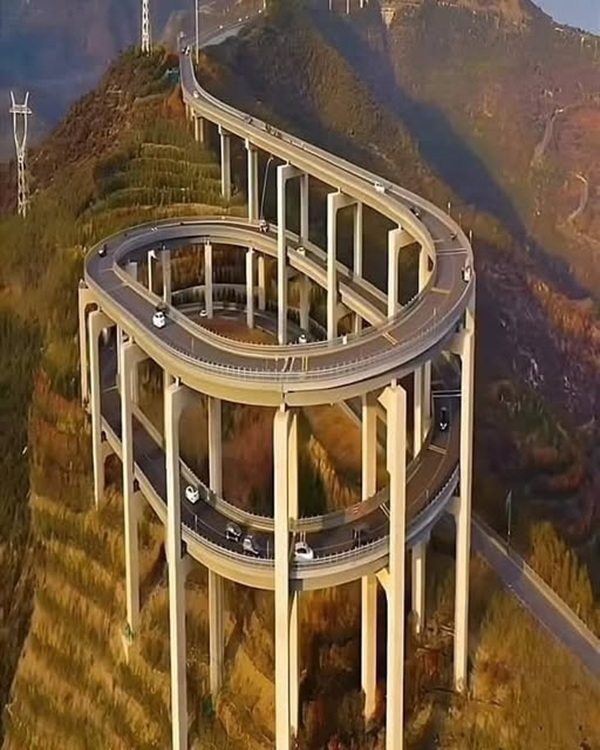 El Puente Dragón 