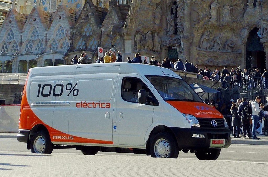 Maxus EV80