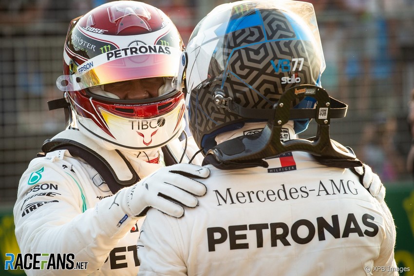 Equipo de Mercedes en el GP de Australia 2019