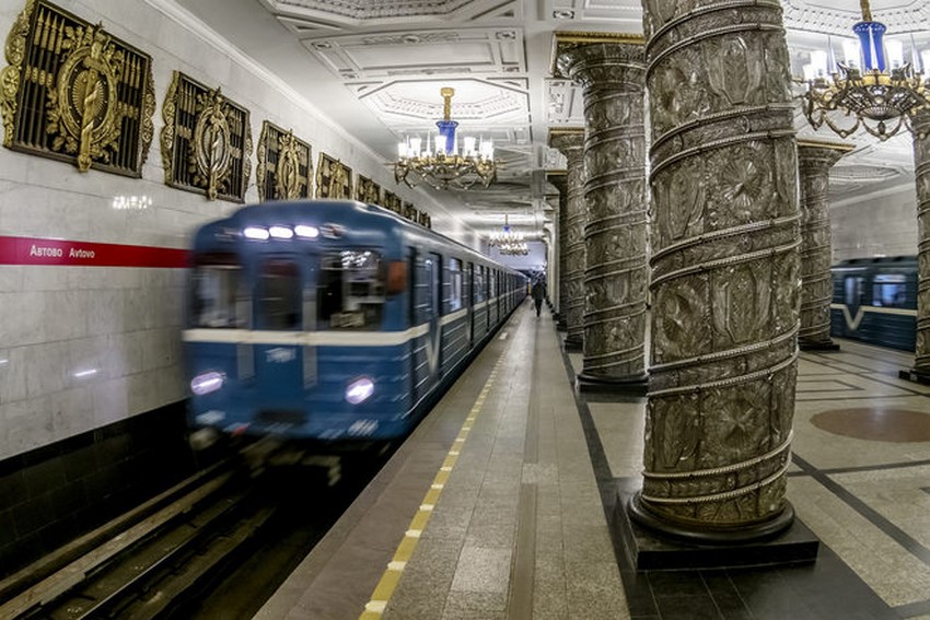 Estación Metro de San Petersburgo