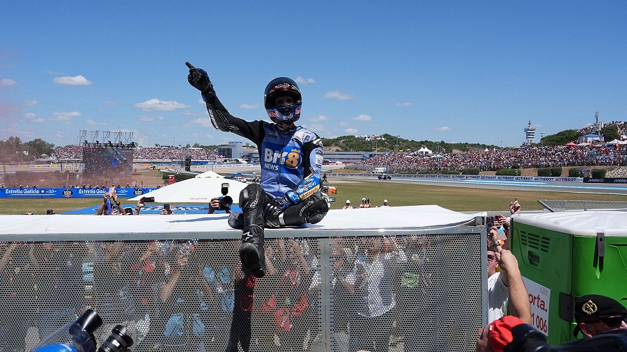 Alex Márquez rompió la racha de Bezzecchi