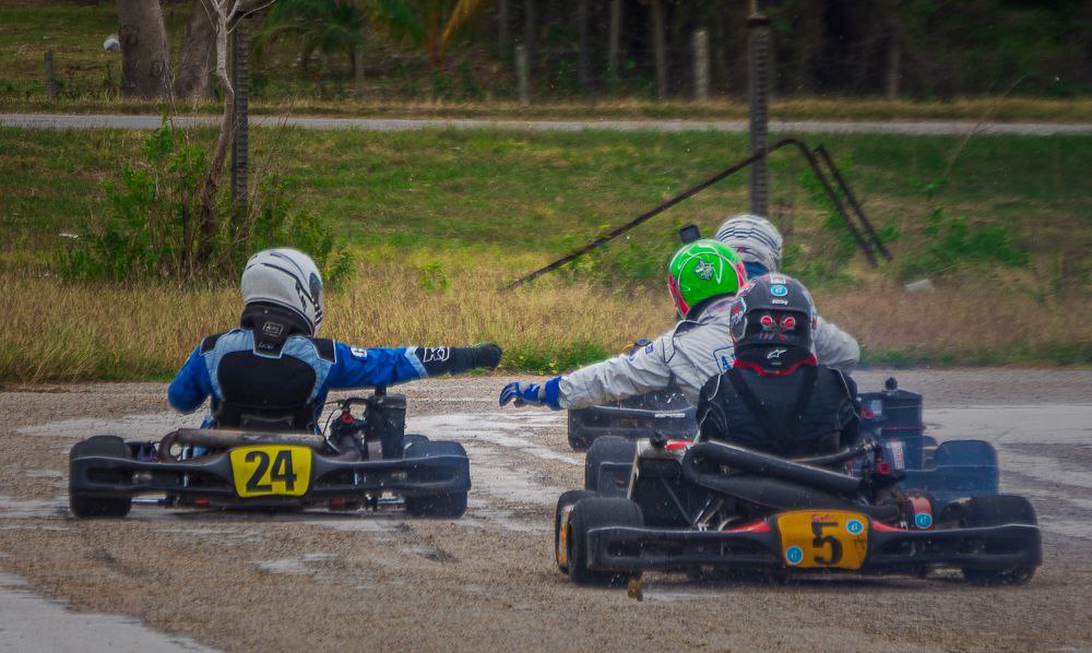 Karting cubano 2024: Comenzó la adrenalina en Cocomar