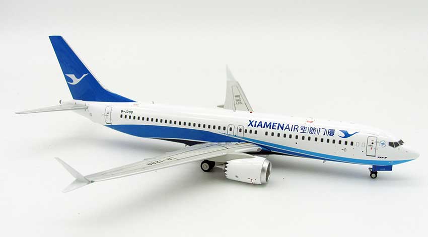 Maqueta del Boeing B-737MAX 8 de Xianmen Airlines