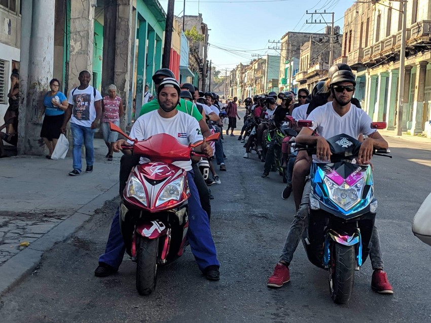Ciclomotores Cuba