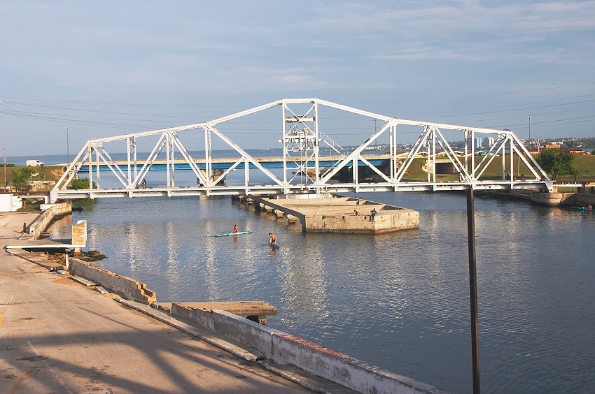 Puente Giratorio de Hierro en Matanzas